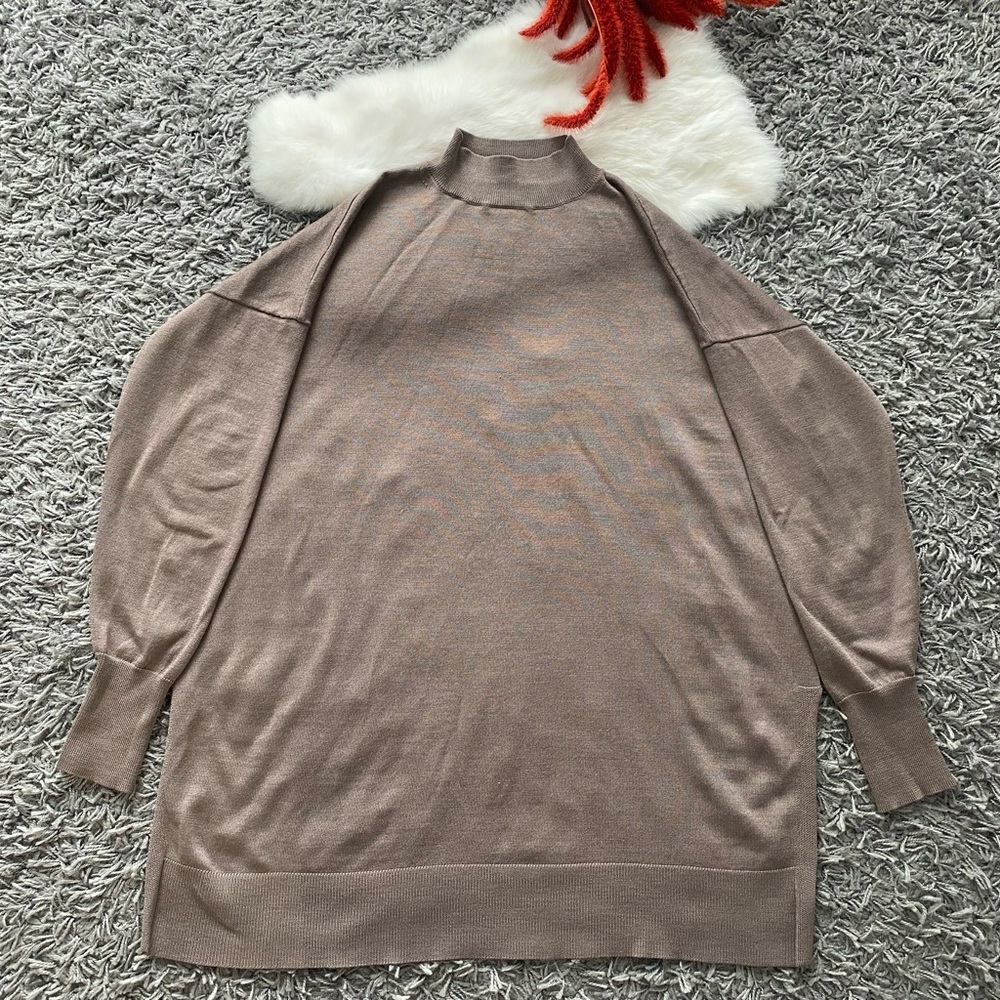 Uniqlo Wool Tunic Sweater